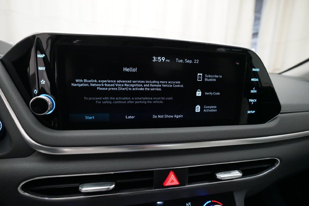 Used 2023 Hyundai Sonata SEL w/ Convenience Package FWD image 6