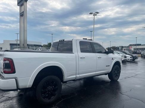 Used 2020 RAM 2500 Laramie w/ Night Edition AWD/4WD image 2