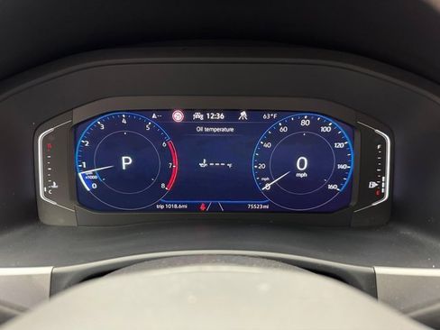 Used 2021 Volkswagen Atlas Cross Sport SEL Premium image 15