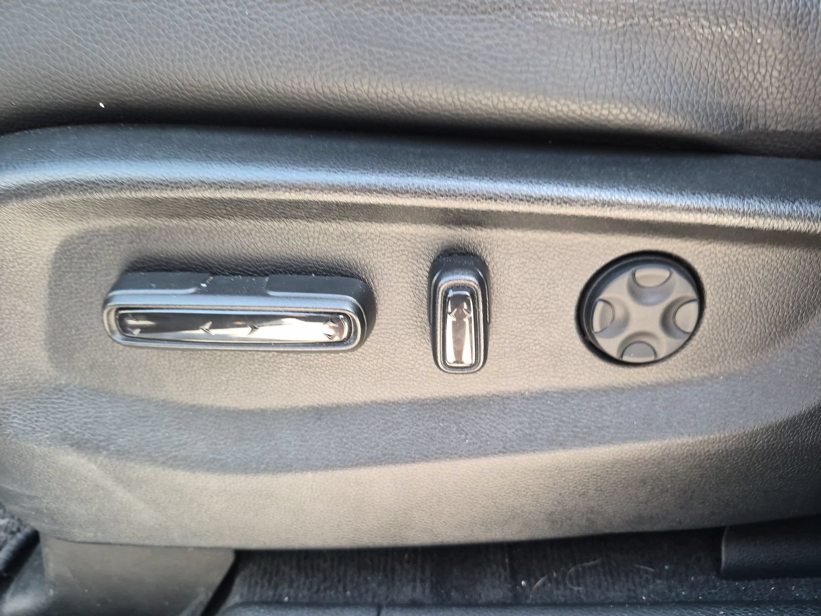 Certified 2025 Honda Odyssey EX-L image 14