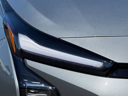 New 2027 Chevrolet Bolt LT w/ Comfort Package image 30