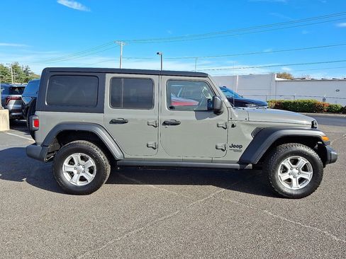 Used 2021 Jeep Wrangler Unlimited Sport AWD/4WD image 13