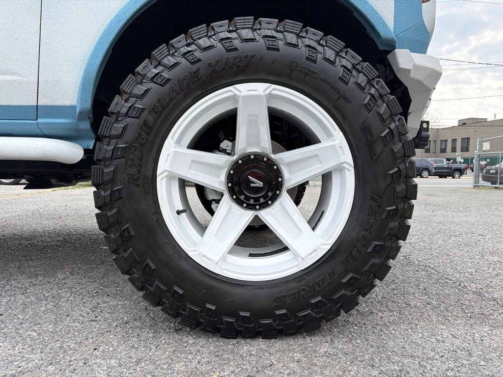 Used 2025 Ford Bronco 4-Door AWD/4WD image 10