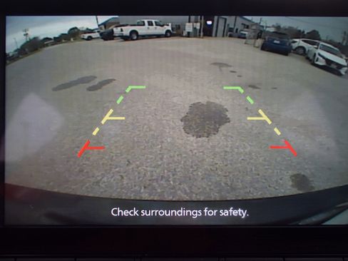 Used 2024 Nissan Sentra SV image 5