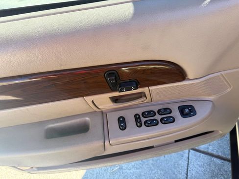 Used 2004 Mercury Grand Marquis LS image 17