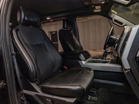 Used 2016 Ford F150 Lariat w/ Equipment Group 502A Luxury image 26