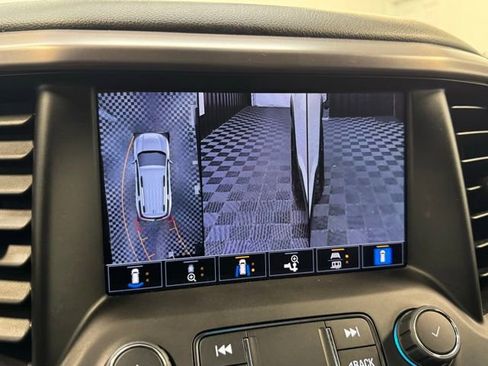 Used 2023 GMC Acadia AT4 w/ GMC Pro Grade Package AWD/4WD image 20