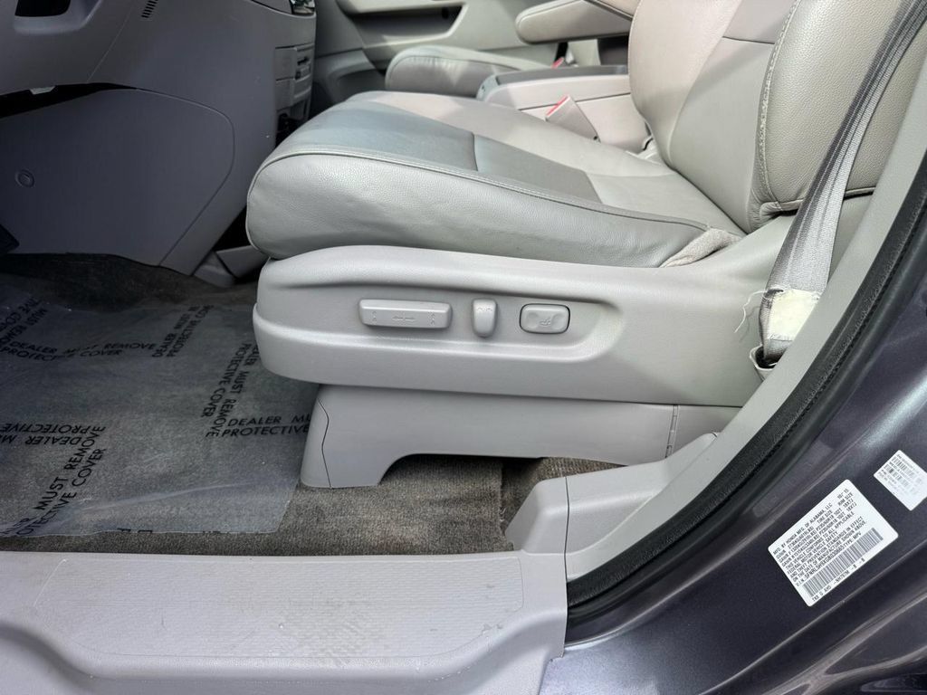 Used 2016 Honda Odyssey Touring image 15