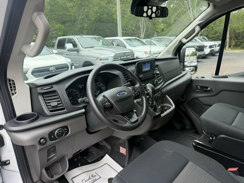Used 2025 Ford Transit 250 Low Roof w/ Exterior Upgrade Package RWD image 3