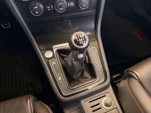 Used 2016 Volkswagen GTI Autobahn w/ Lighting Package (SEL) image 16