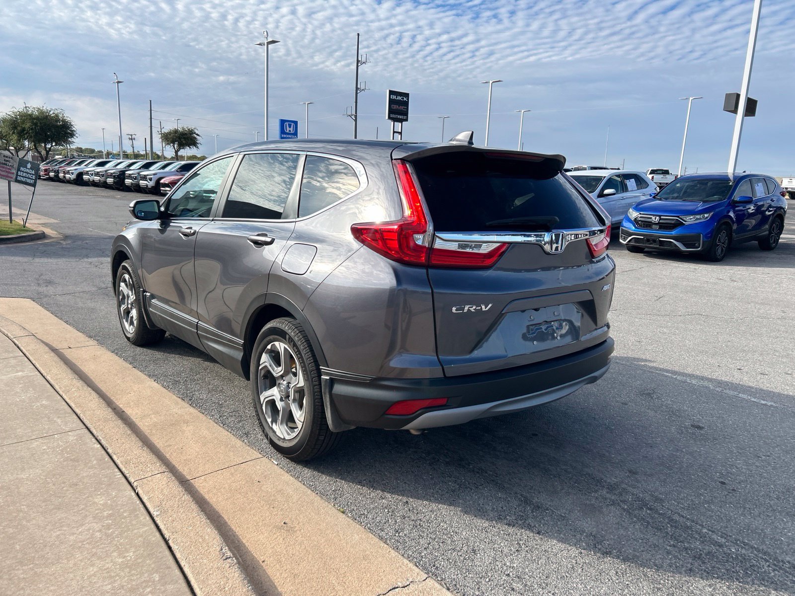 Used 2017 Honda CR-V EX-L image 7