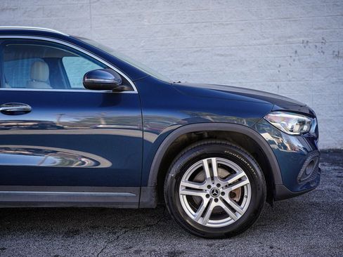 Used 2022 Mercedes-Benz GLA 250 4MATIC w/ Premium Package Lite image 16