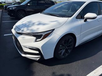 Used 2025 Toyota Corolla SE w/ SE Premium Package FWD video 1