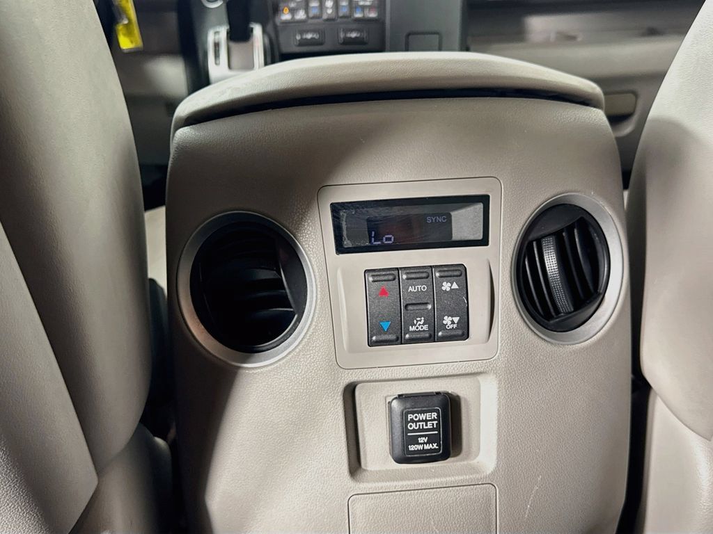 Used 2011 Honda Pilot EX-L image 29