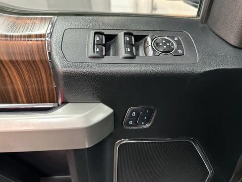 Used 2016 Ford F150 Lariat AWD/4WD image 18