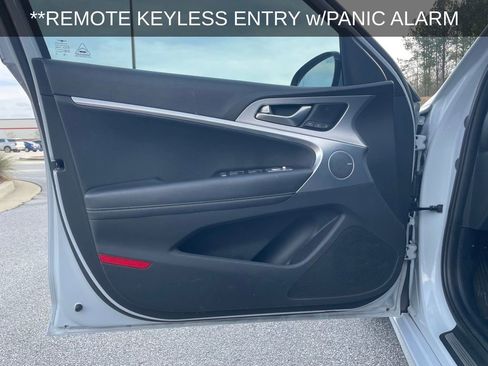 Used 2019 Genesis G70 2.0T Advanced w/ Elite Package image 12