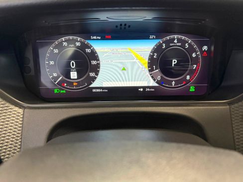 Used 2018 Land Rover Range Rover Velar S AWD/4WD image 36