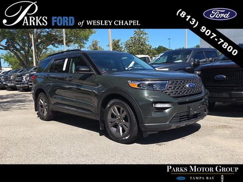 Used 2022 Ford Explorer XLT w/ Equipment Group 202A AWD/4WD image 1