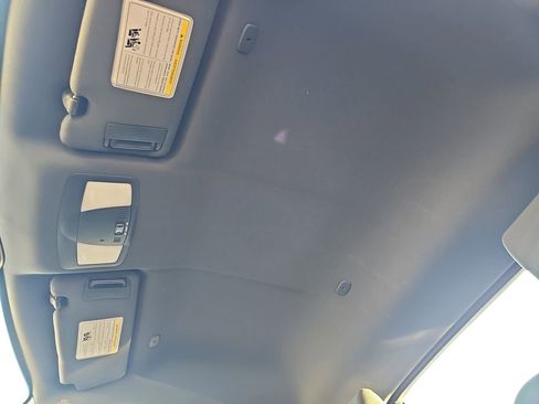 Used 2017 Nissan 370Z w/ Sport Package image 29