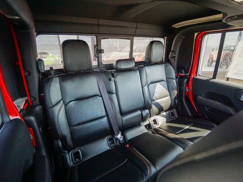 Used 2021 Jeep Gladiator Mojave image 34