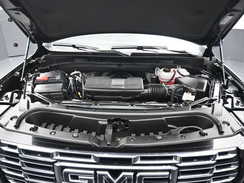 Used 2026 GMC Yukon XL Denali Ultimate AWD/4WD image 74