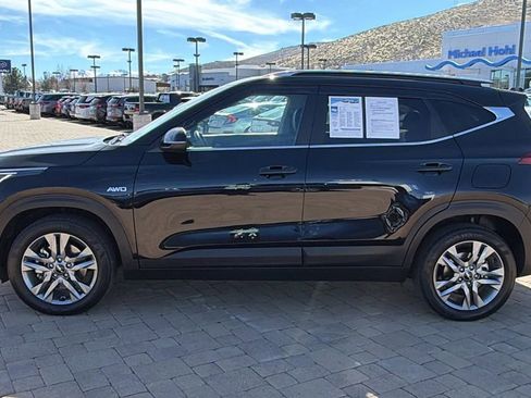 Used 2022 Kia Seltos S image 6