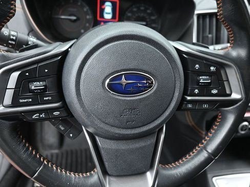 Used 2021 Subaru Crosstrek 2.0i Premium w/ Moonroof Package AWD/4WD image 19
