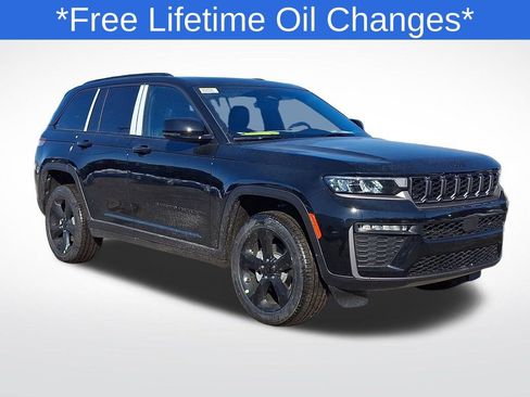 New 2026 Jeep Grand Cherokee Limited w/ Limited Altitude Package AWD/4WD image 1