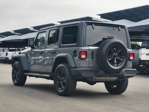 Used 2022 Jeep Wrangler Unlimited Sport AWD/4WD image 5