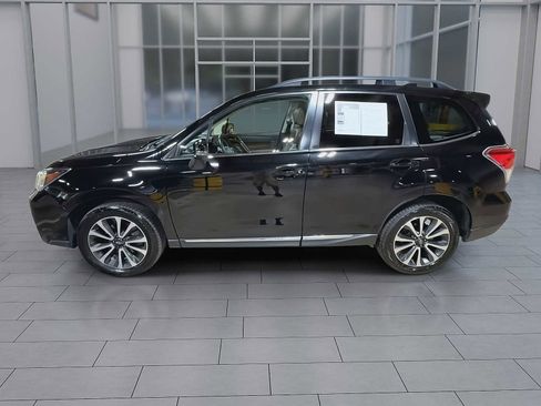 Used 2017 Subaru Forester 2.0XT Touring image 5