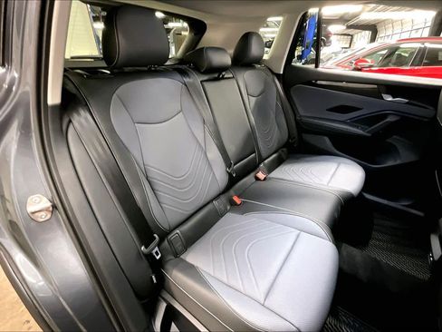 New 2026 Volkswagen Tiguan SE image 26