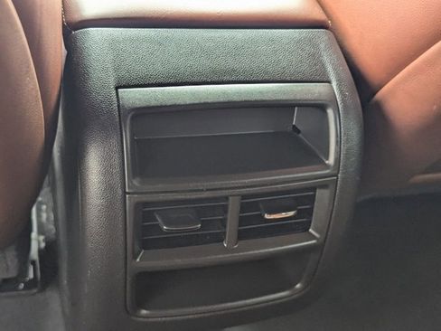 Used 2024 Cadillac XT5 Premium Luxury image 18