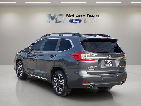 Used 2024 Subaru Ascent Limited w/ Technology Package AWD/4WD image 4