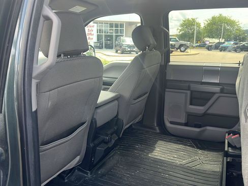 Used 2018 Ford F150 XLT w/ Equipment Group 302A Luxury AWD/4WD image 17