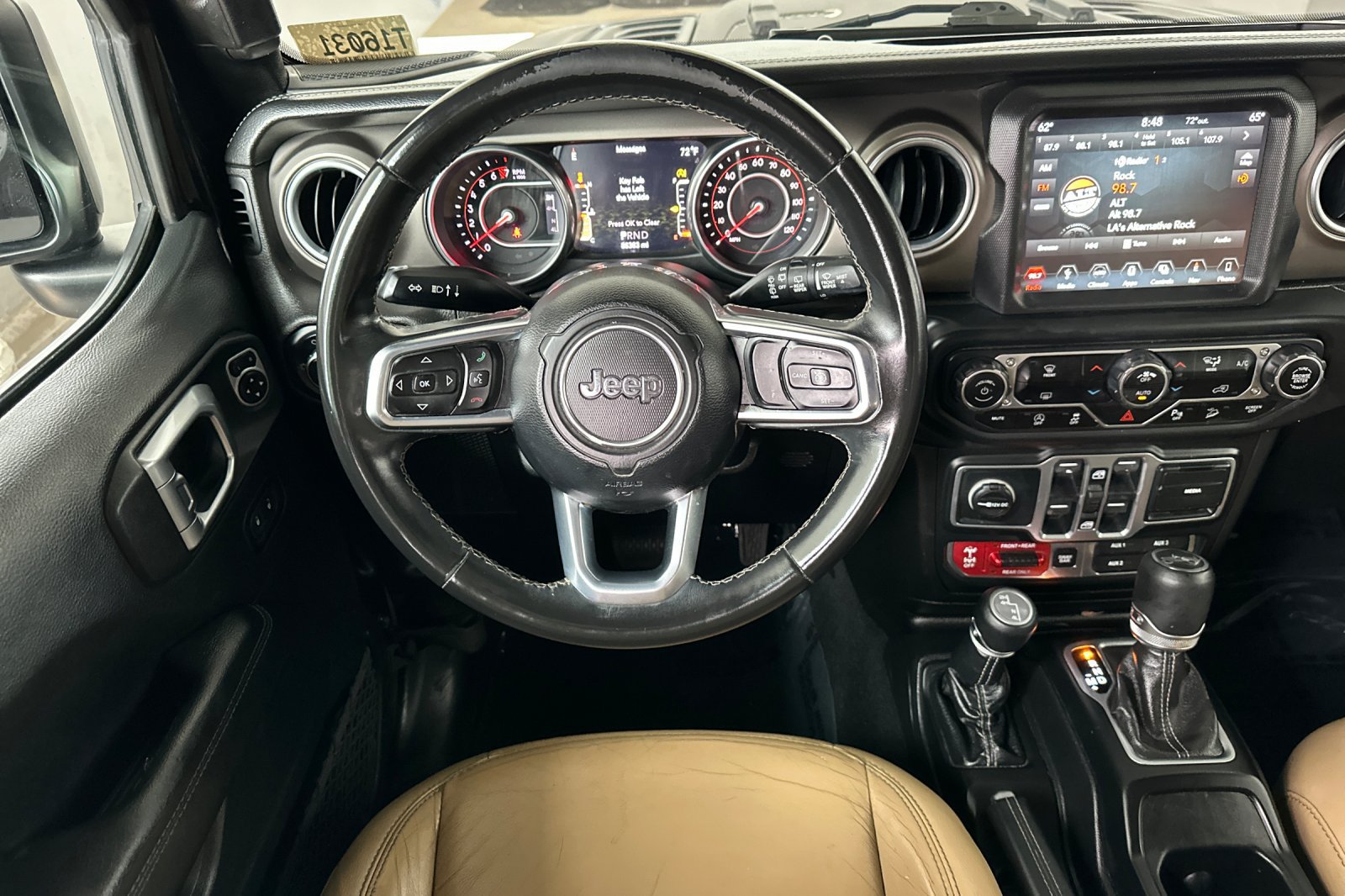 Used 2018 Jeep Wrangler Unlimited Rubicon AWD/4WD image 17