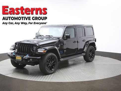 Used 2021 Jeep Wrangler Unlimited Sahara image 56