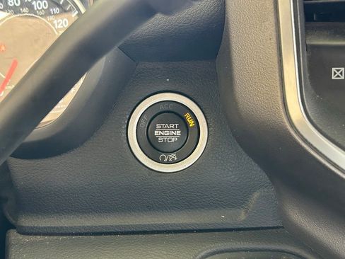 Used 2024 RAM 2500 Big Horn image 46