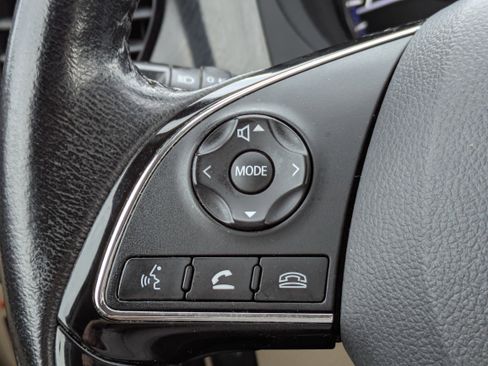 Used 2016 Mitsubishi Outlander SE image 25