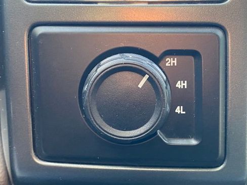 Used 2022 Ford F350 XLT w/ XLT Premium Package image 26