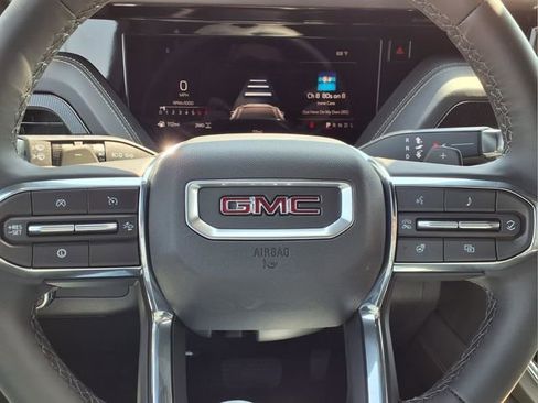 New 2026 GMC Yukon XL Elevation image 18