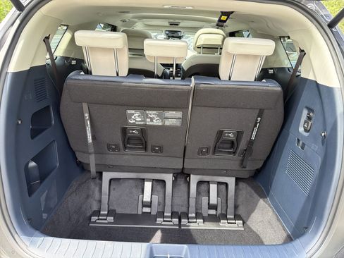 New 2026 Kia Carnival SX Prestige FWD image 33