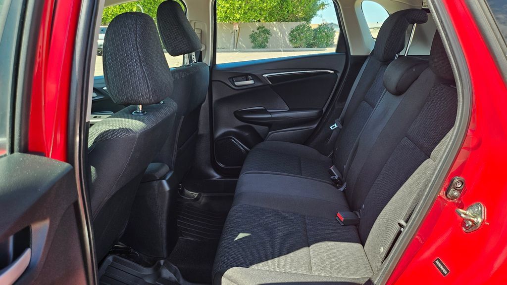 Used 2015 Honda Fit LX image 23