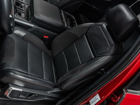 Used 2025 Ford F150 Raptor image 24