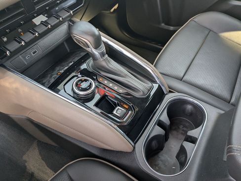 Certified 2023 GMC Canyon Denali AWD/4WD image 27