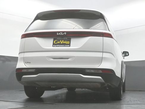 Used 2024 Kia Carnival EX FWD image 48