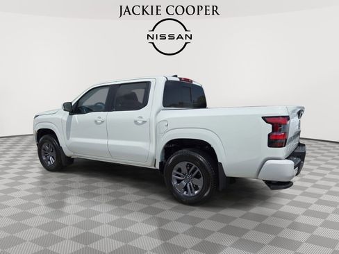 New 2025 Nissan Frontier SV AWD/4WD image 3