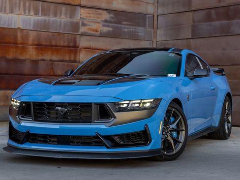Used 2024 Ford Mustang Dark Horse RWD image 18