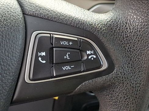 Used 2021 Ford EcoSport S image 22