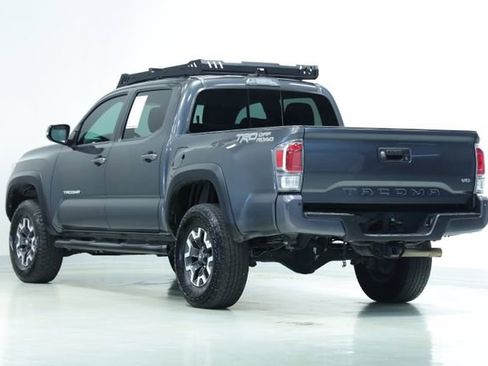 Used 2020 Toyota Tacoma TRD Off-Road image 6