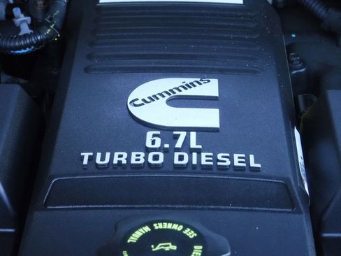 Used 2020 RAM 3500 Limited image 10